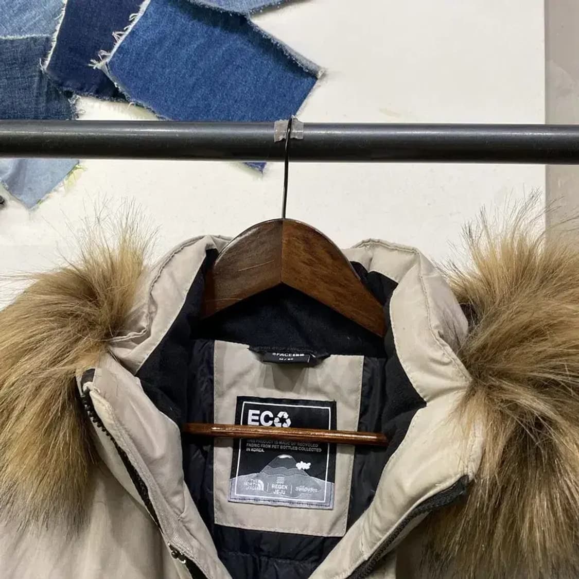 (95) 노스페이스 캐주얼 구스다운 에코 폴라 숏패딩 상품이미지2