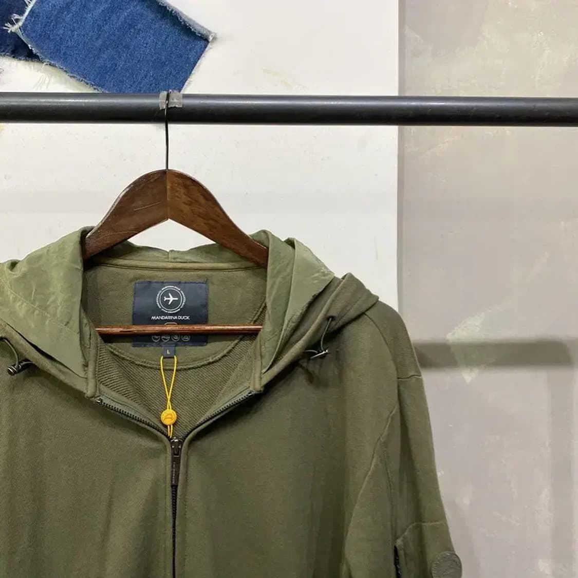 (105) 만다리나덕 빈티지 캐주얼 후드집업 자켓 상품이미지3