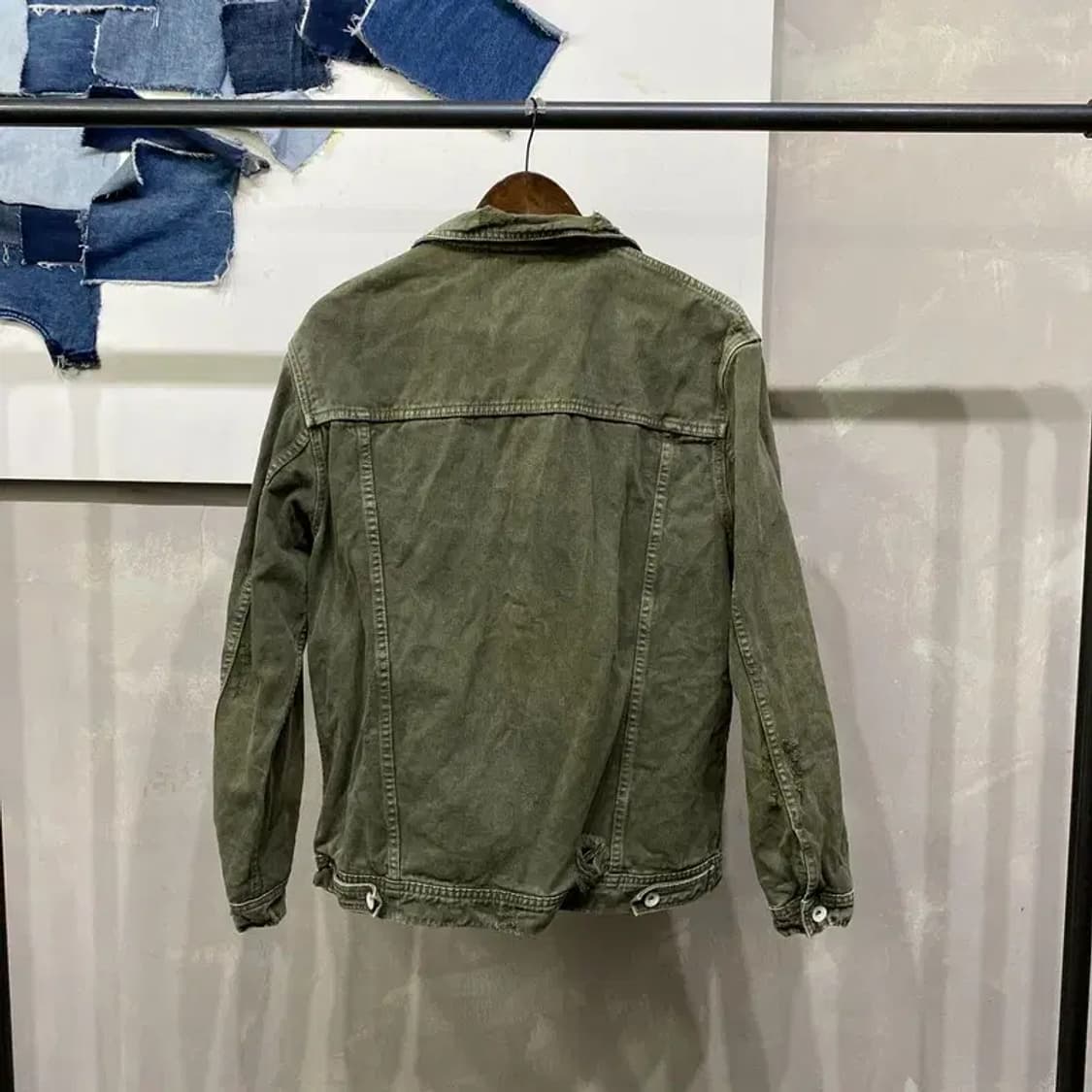 (105) 자라 ZARA 스트릿 피그먼트 데님 트러커 자켓 상품이미지4