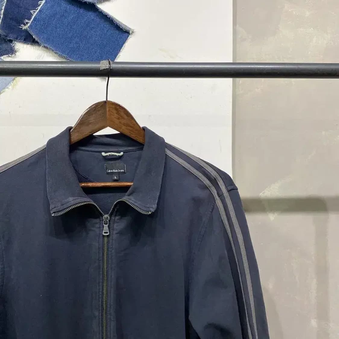 (100) 캘빈클라인 CK 캐주얼 소매라인 집업 자켓 상품이미지3