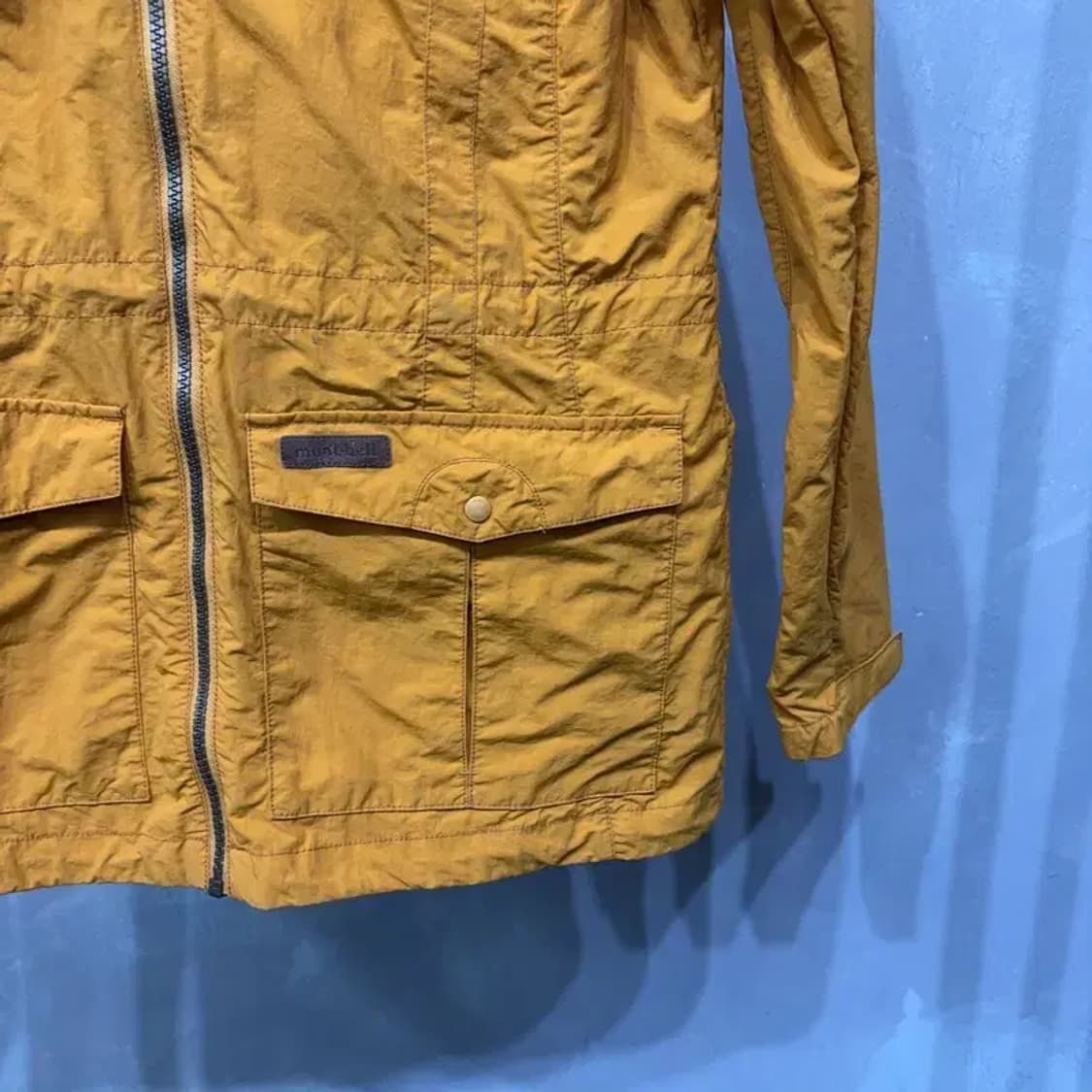 (100) 몽벨 여성 등산 아웃도어 필드 바람막이 자켓 상품이미지3