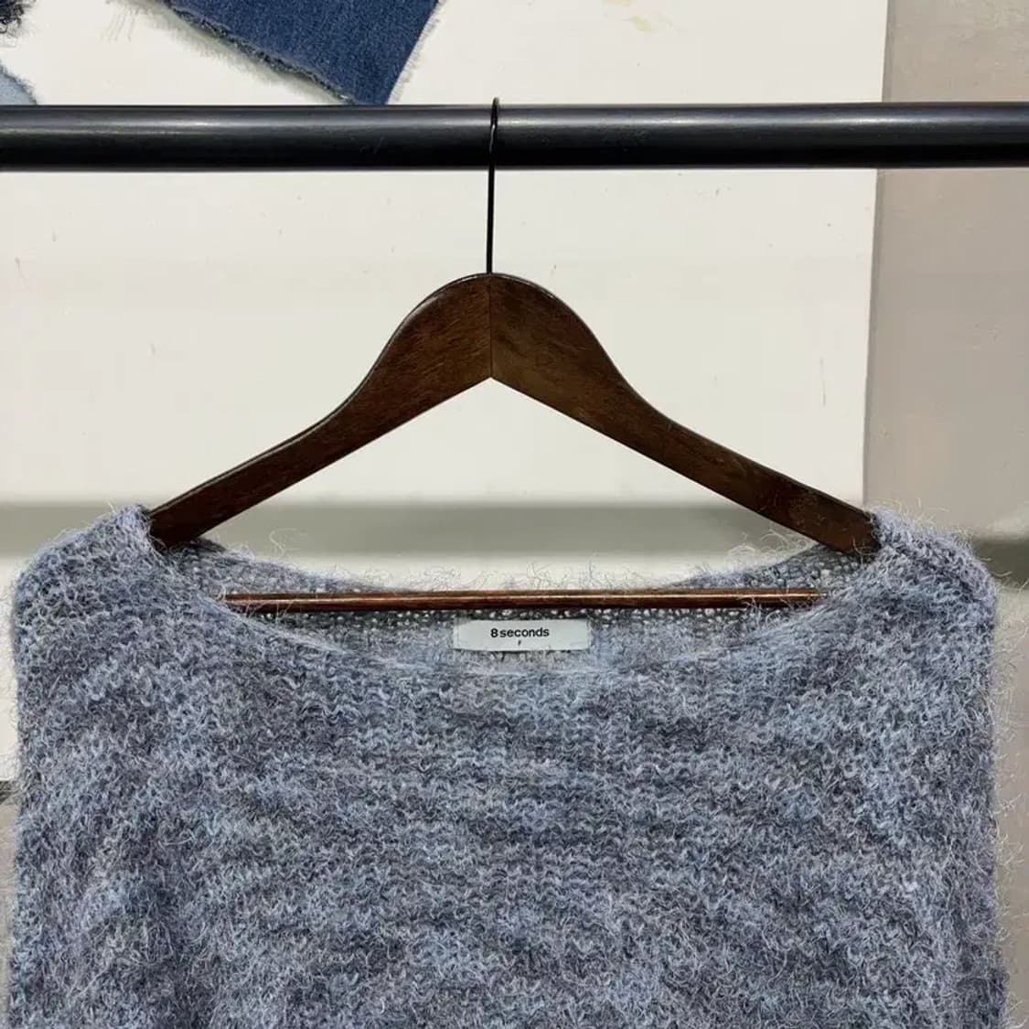 (F) 에잇세컨즈 여성 캐주얼 라운드넥 부클 니트 상품이미지2