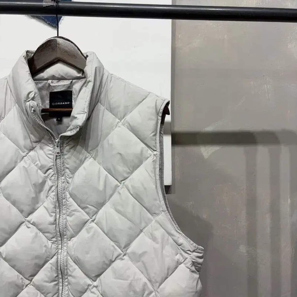 (100) 지오다노 캐주얼 퀼팅 다운 패딩 조끼 상품이미지2