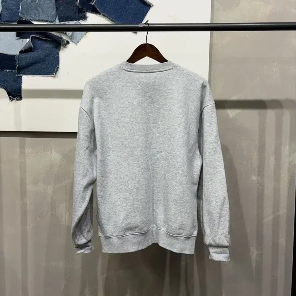 (95) 코드그라피 캐주얼 기모 빅로고 자수 맨투맨 긴팔 티 상품이미지4