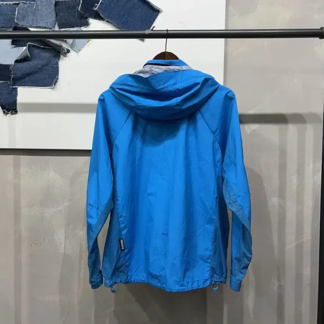 (100) 블랙야크 여성 등산 아웃도어 윈드스토퍼 바람막이 자켓 상품이미지4