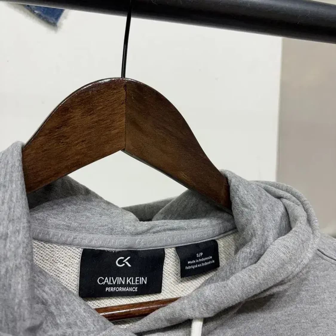 (90) 캘빈클라인 CK 캐주얼 자수 로고 후드티 상품이미지2