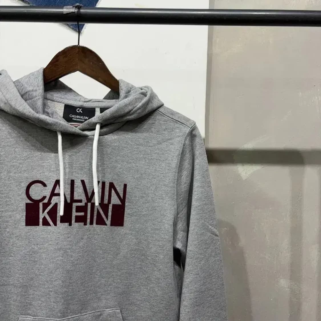 (90) 캘빈클라인 CK 캐주얼 자수 로고 후드티 상품이미지3