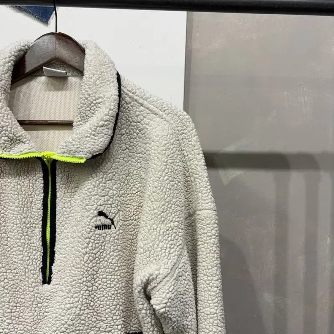 (105) 퓨마 스트릿 캐주얼 양털 뽀글이 후리스 아노락 상품이미지3