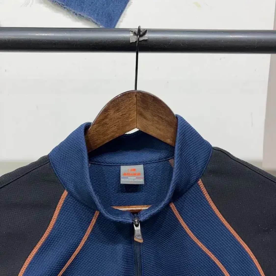 (100) 아이더 등산 아웃도어 기능성 반집업 긴팔 티 상품이미지2