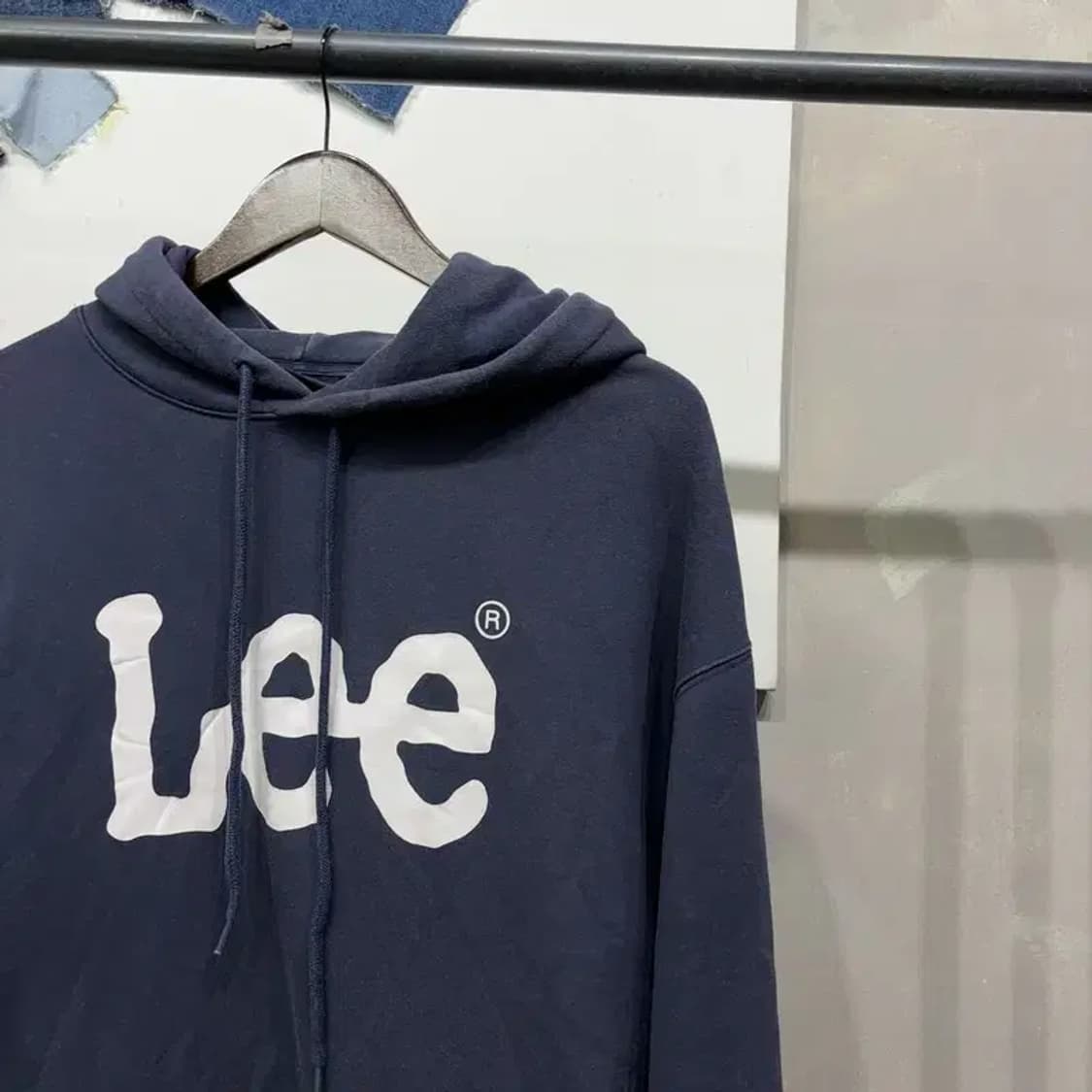 (100) 리 LEE 스트릿 프린팅 네이비 후드티 상품이미지3