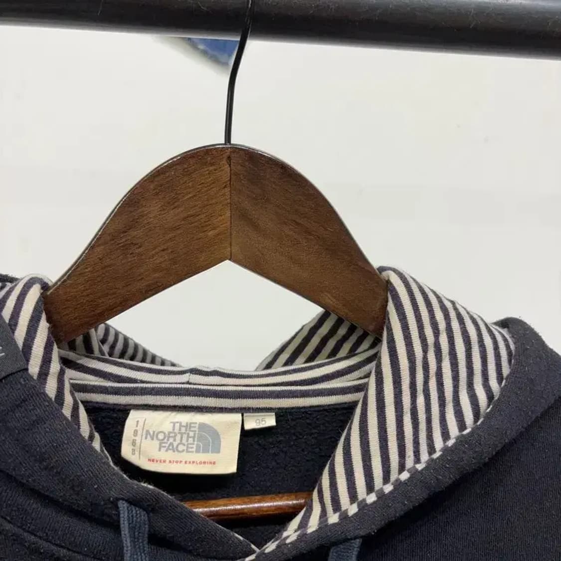 (95) 노스페이스 여성 화이트라벨 프린팅 기모 후드티 상품이미지2