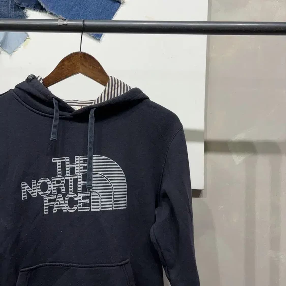 (95) 노스페이스 여성 화이트라벨 프린팅 기모 후드티 상품이미지3