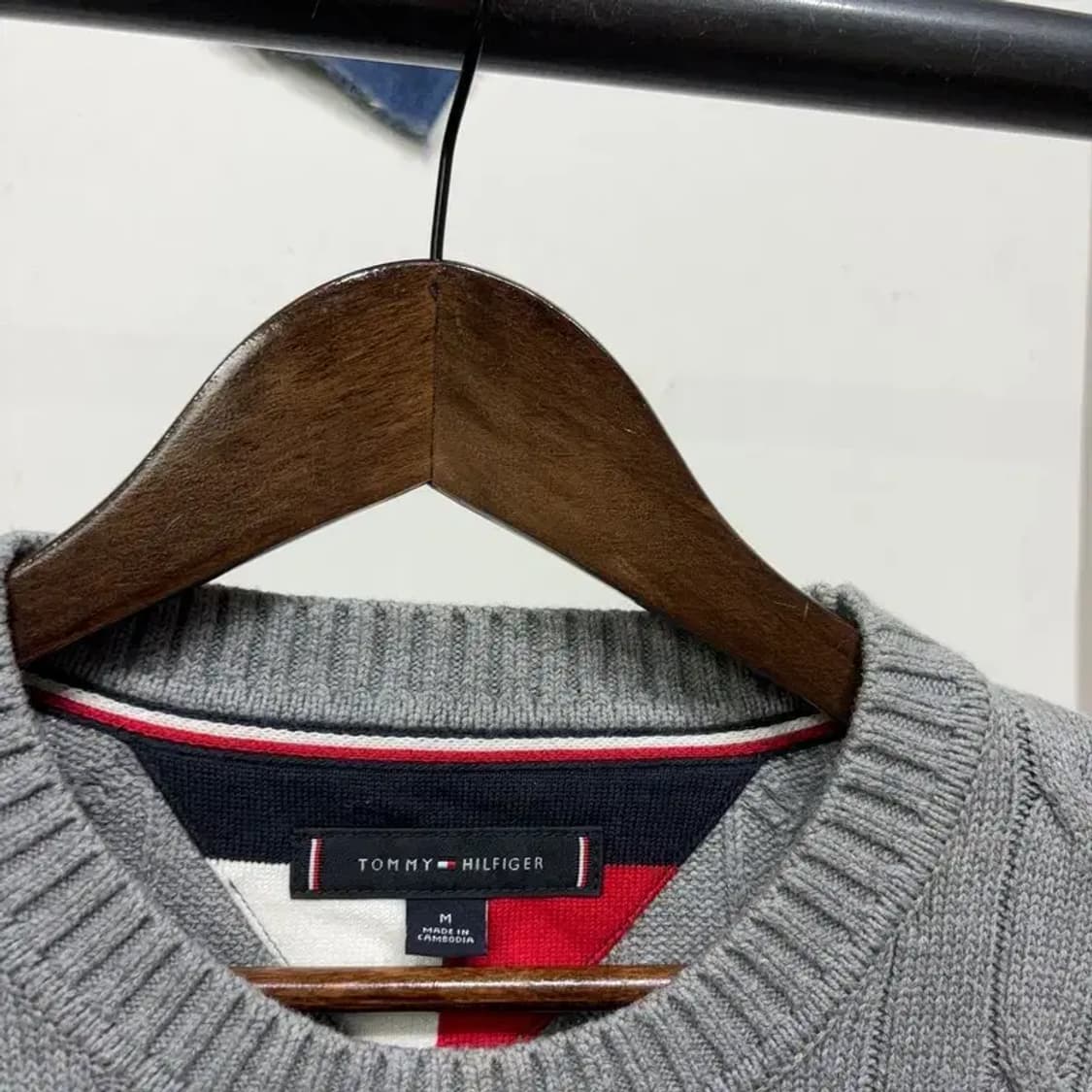 (100) 타미힐피거 캐주얼 자수 꽈배기 케이블 니트 상품이미지2