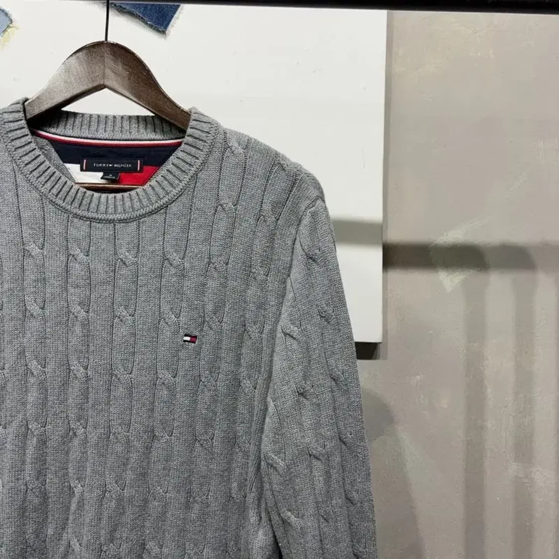 (100) 타미힐피거 캐주얼 자수 꽈배기 케이블 니트 상품이미지3