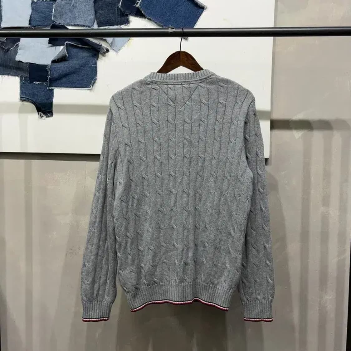 (100) 타미힐피거 캐주얼 자수 꽈배기 케이블 니트 상품이미지4