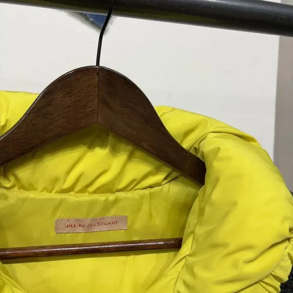 (85) 바나나리퍼블릭 여성 캐주얼 오리털 덕다운 숏패딩 상품이미지2