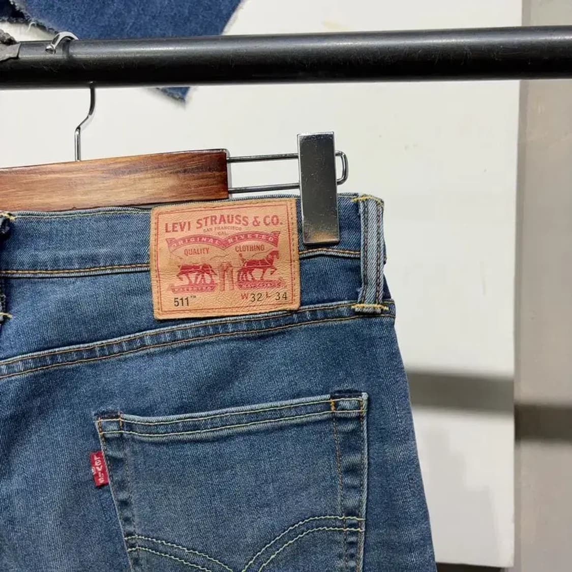 (32인치) 리바이스 511 캐주얼 워싱 스판 청바지 데님팬츠 상품이미지4