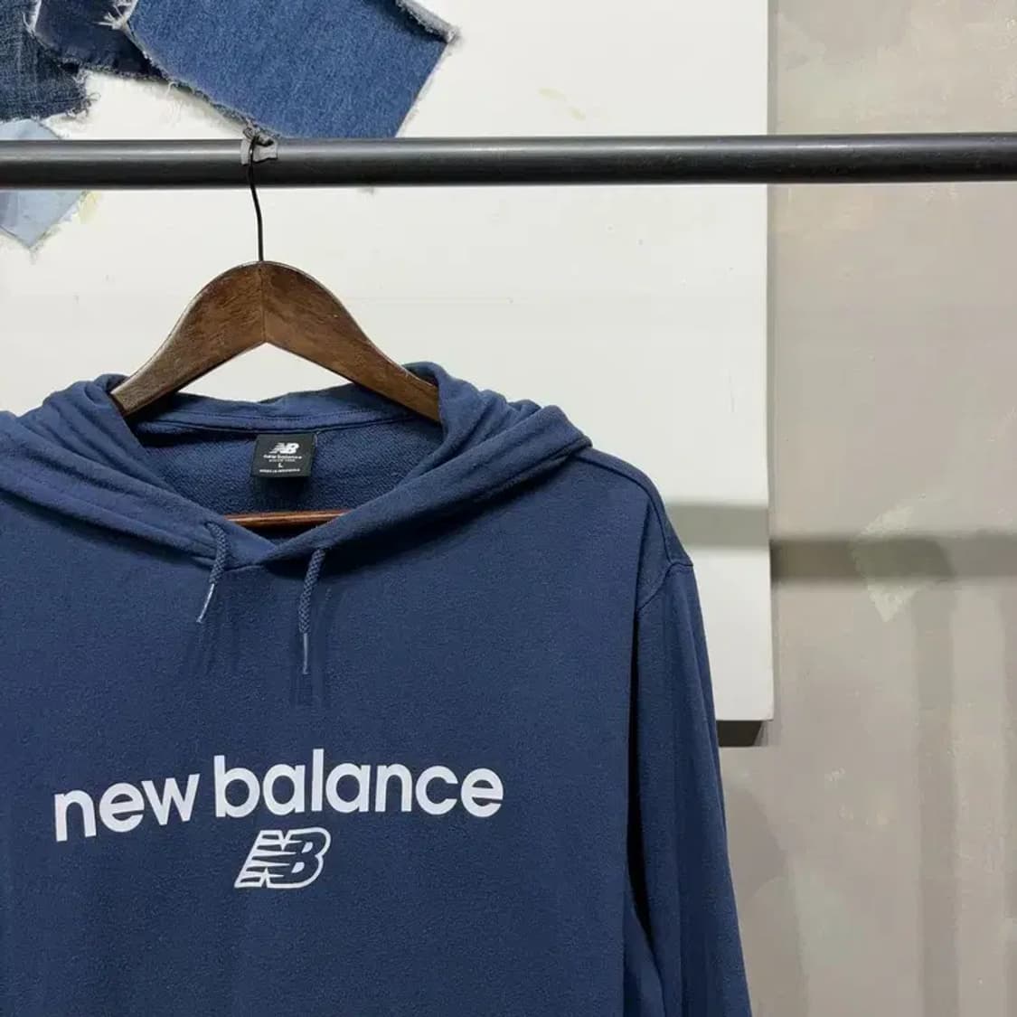 (110) 뉴발란스 스트릿 캐주얼 로고 프린팅 후드티 상품이미지3