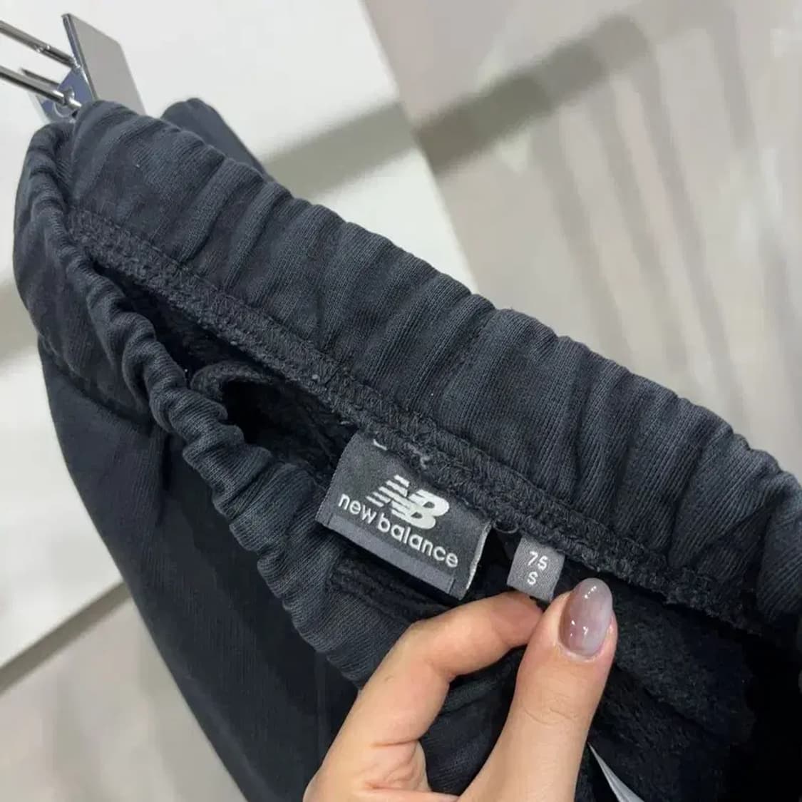 (28~30인치) 뉴발란스 여성 캐주얼 밴딩 기모 조거팬츠 운동바지 상품이미지5