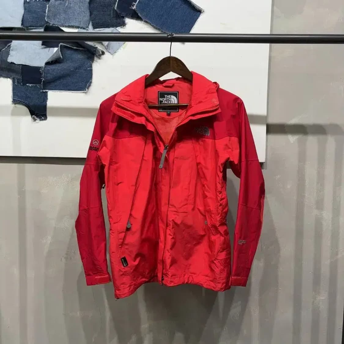(85) 노스페이스 여성 등산 고어텍스 후드 바람막이 자켓 상품이미지1