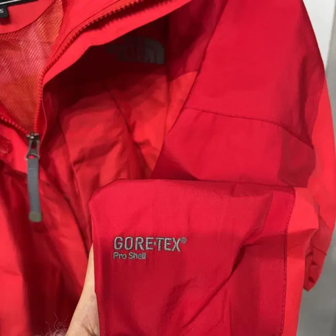 (85) 노스페이스 여성 등산 고어텍스 후드 바람막이 자켓 상품이미지5