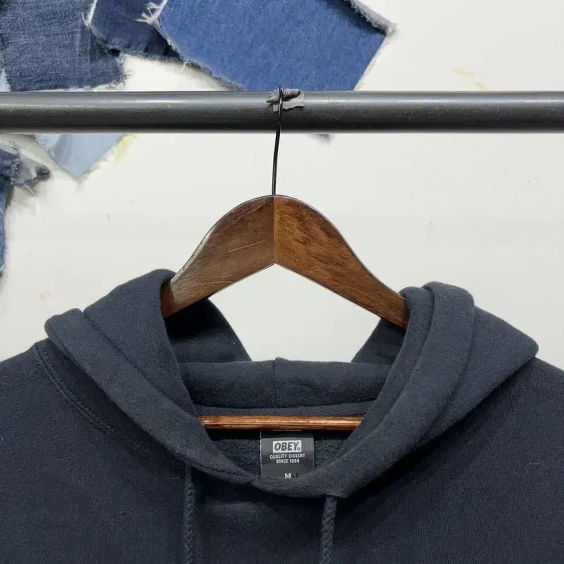 (110) 오베이 스트릿 캐주얼 기모 로고 후드티 상품이미지2