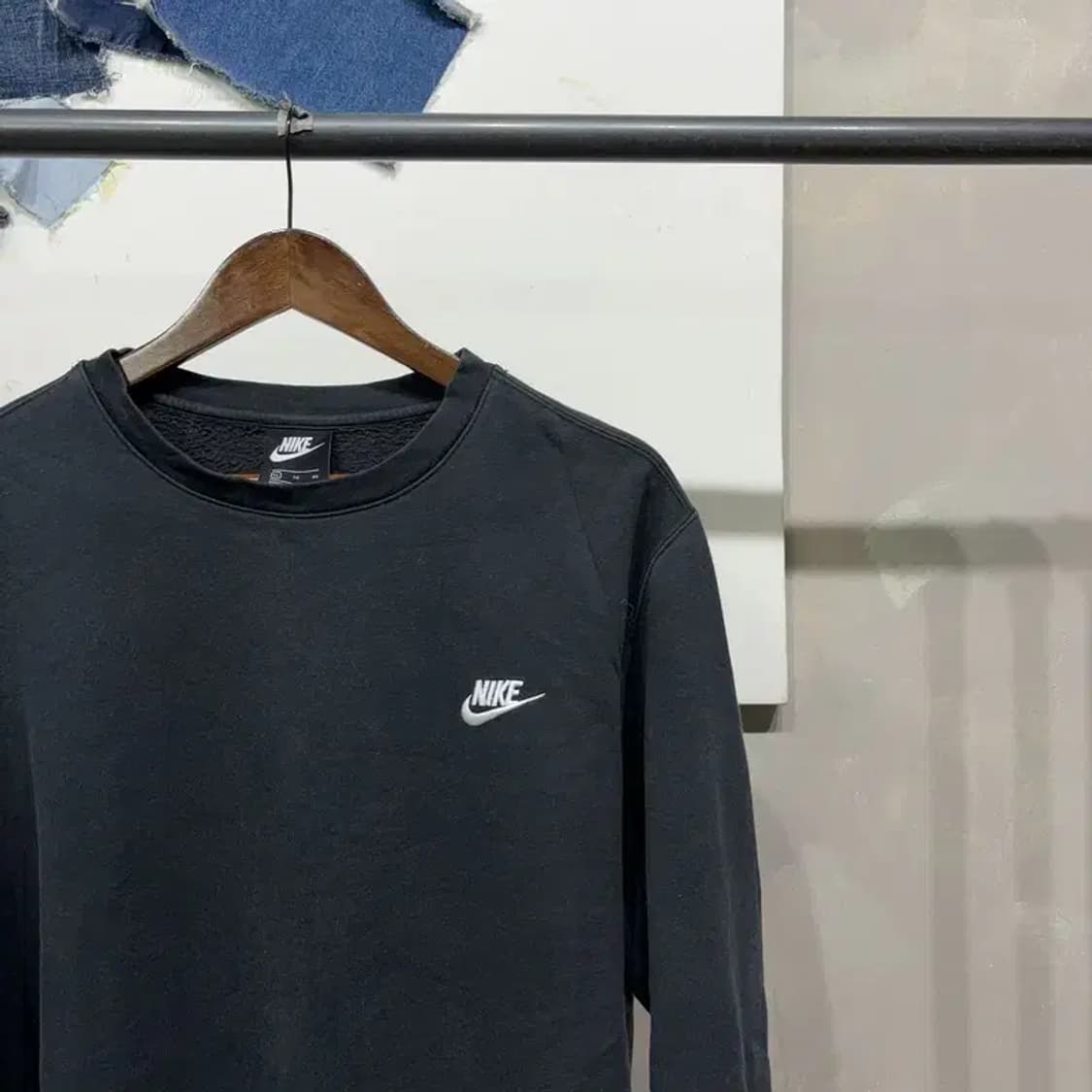 (105) 나이키 스트릿 캐주얼 기모 맨투맨 긴팔 티 상품이미지3