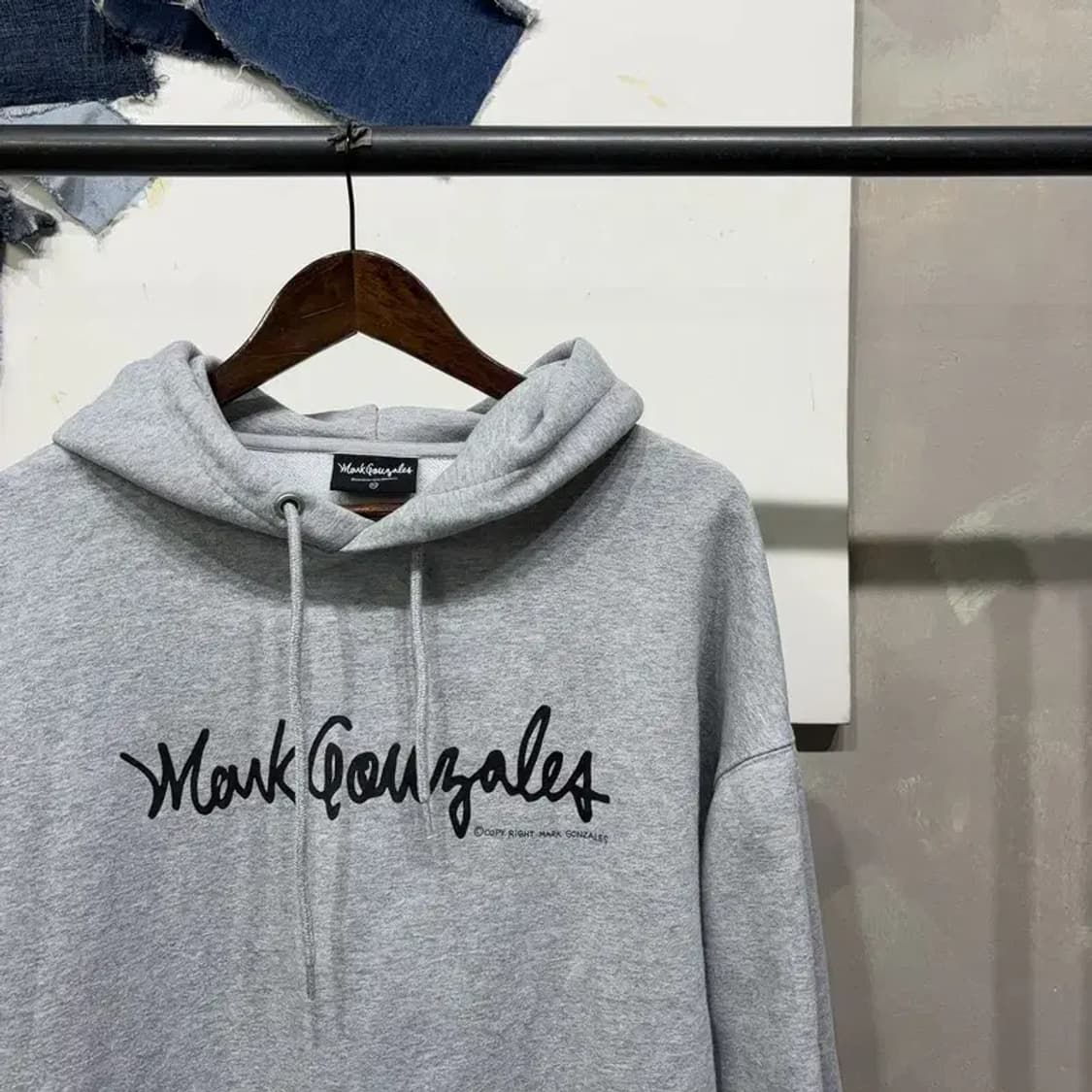 (105) 마크곤잘레스 스트릿 캐주얼 빅프린팅 로고 후드티 상품이미지3