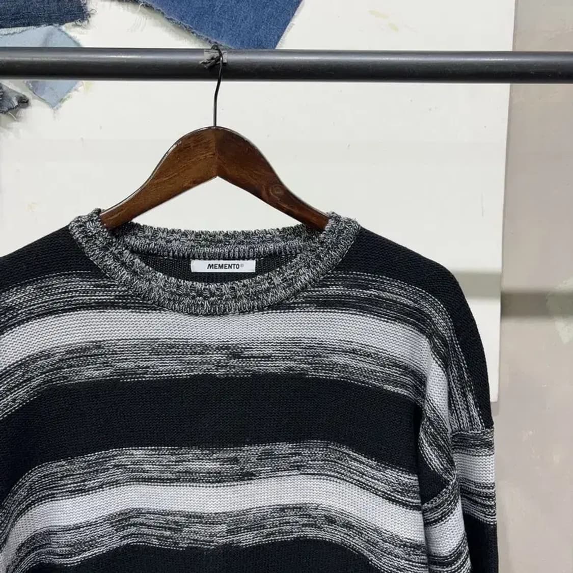 (100) 메멘토 memento 스트릿 스트라이프 라운드 니트 상품이미지3