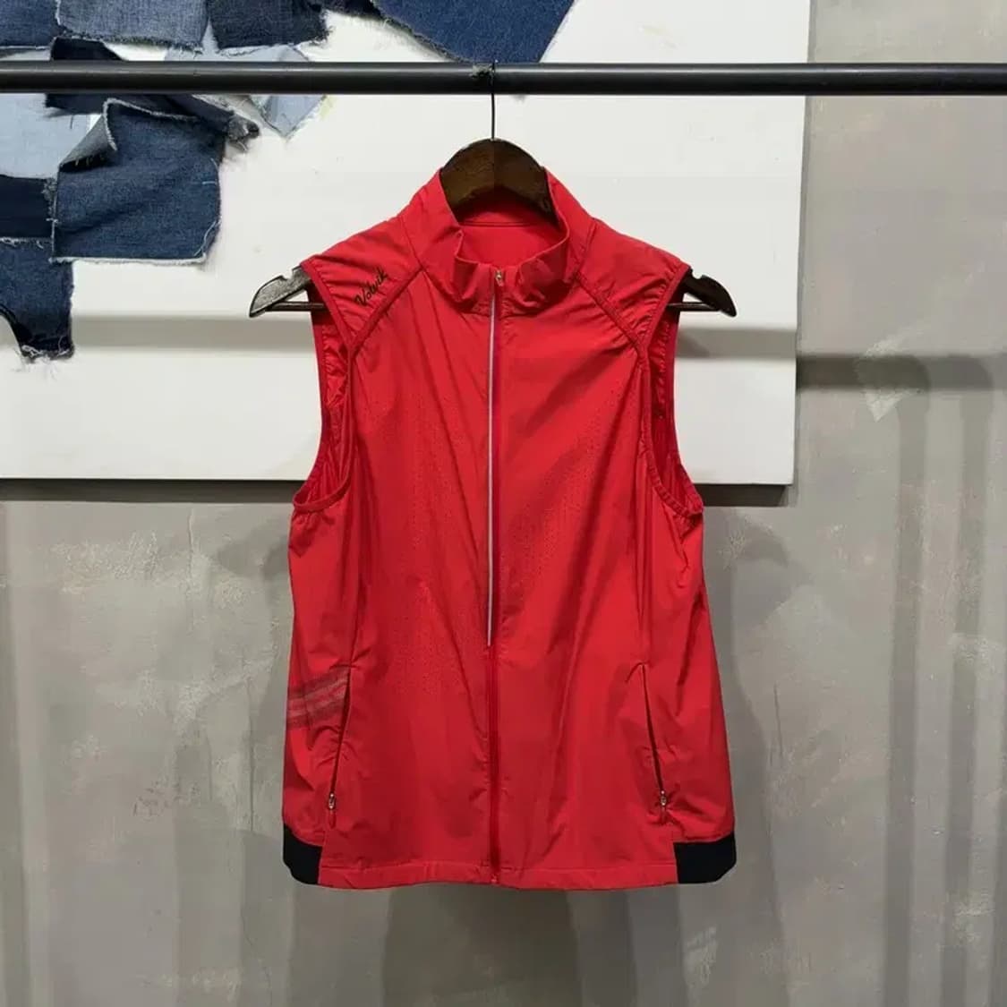 (95) 볼빅 여성 골프 스포츠 바람막이 조끼 베스트 자켓 상품이미지1