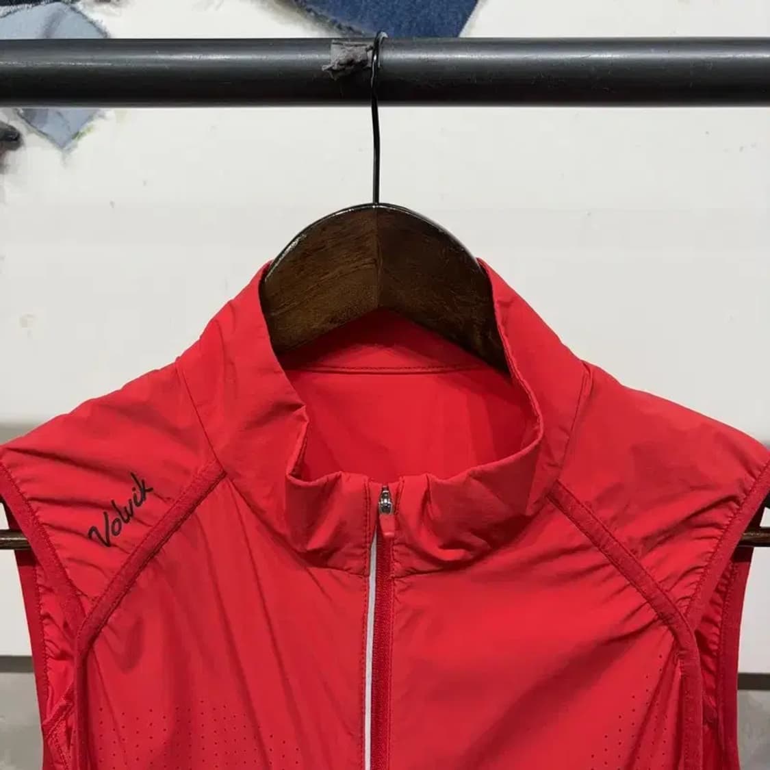 (95) 볼빅 여성 골프 스포츠 바람막이 조끼 베스트 자켓 상품이미지2