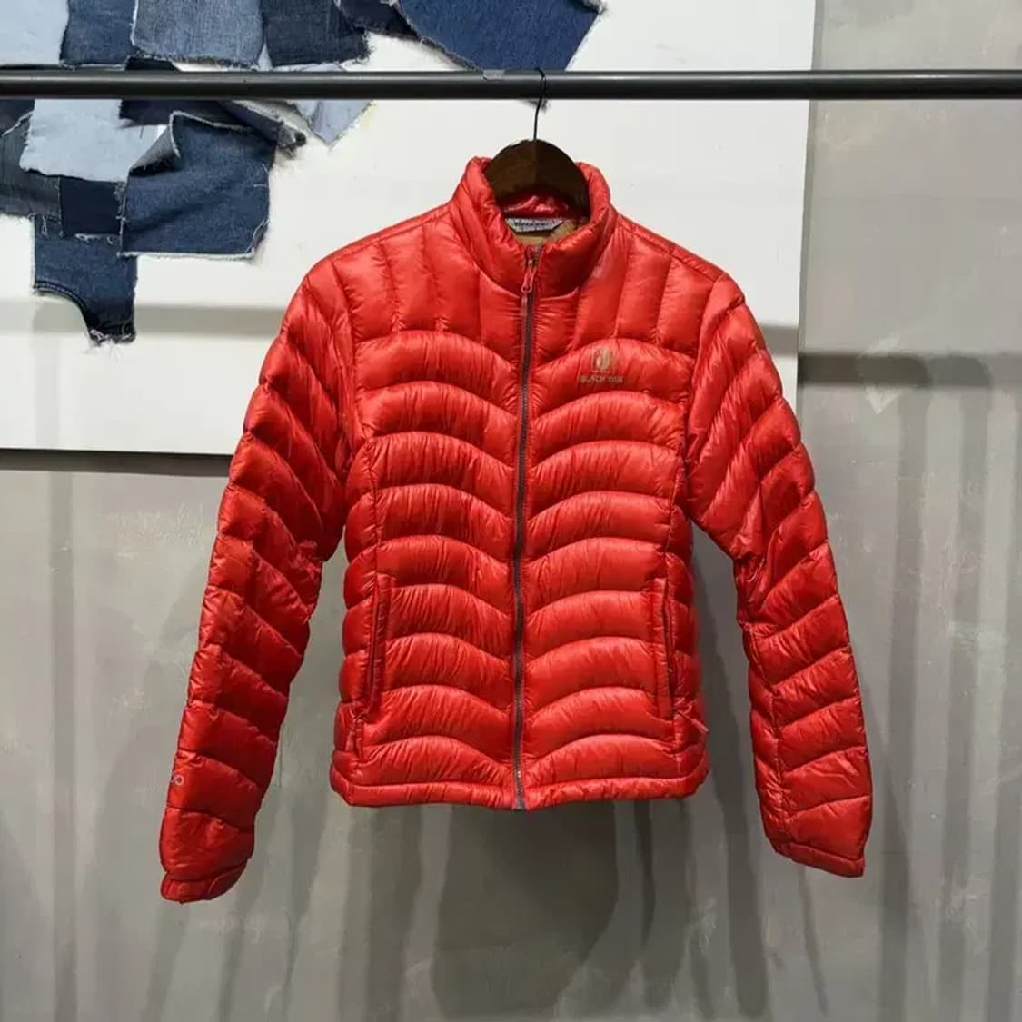 (95) 블랙야크 여성 등산 아웃도어 구스다운 거위털 경량패딩 상품이미지1