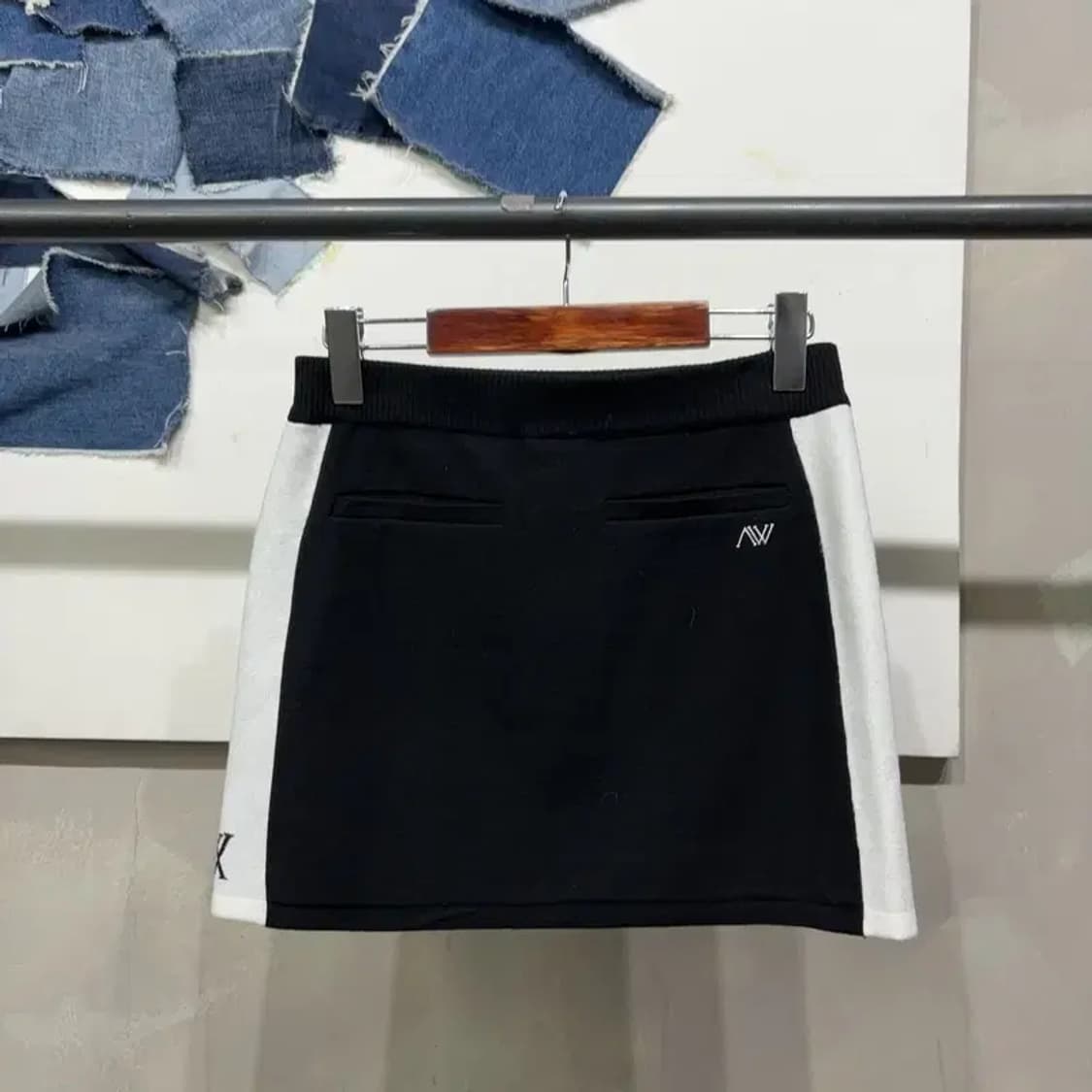 (25~26인치) 어뉴 여성 골프 밴딩 니트 미니스커트 치마 상품이미지4