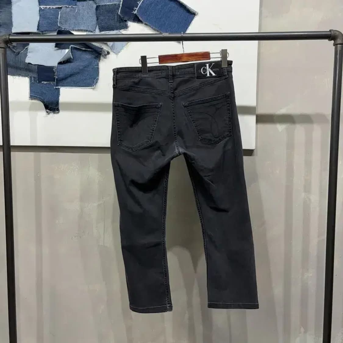 (32인치) 캘빈클라인 CK 캐주얼 스판 흑청바지 9부 데님팬츠 상품이미지3