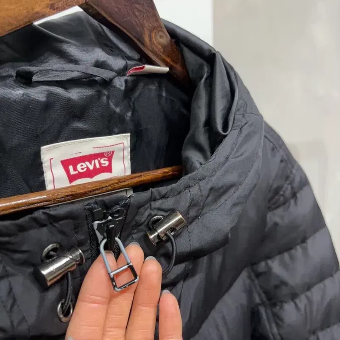 (100) 리바이스 캐주얼 스트릿 덕다운 오리털 패딩 상품이미지7