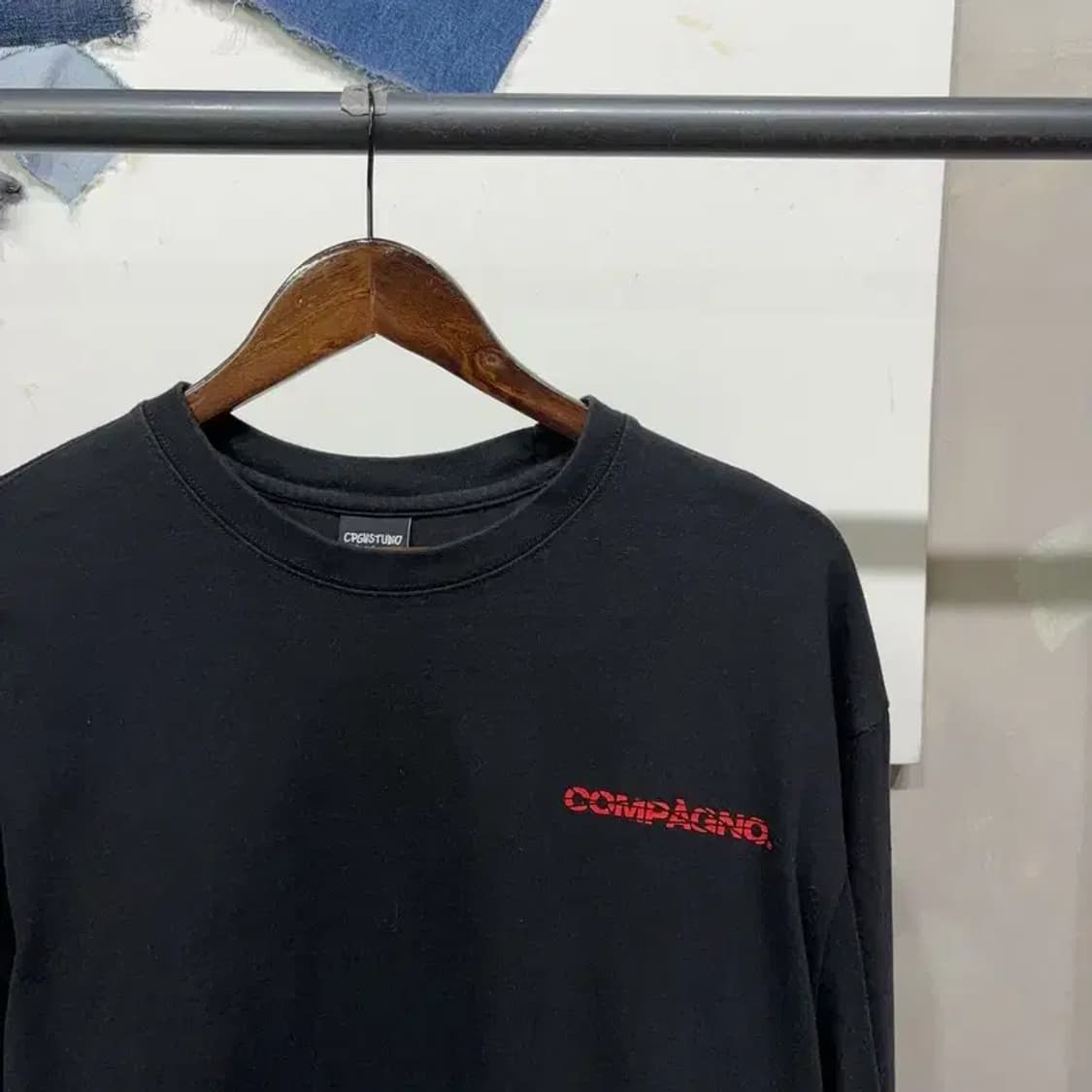 (100) 꼼파뇨 스트릿 캐주얼 프린팅 긴팔 티 상품이미지3