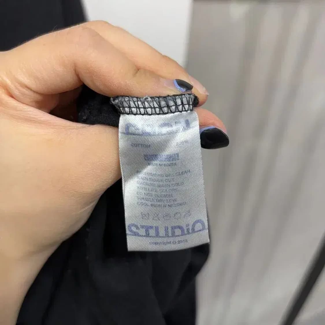 (100) 꼼파뇨 스트릿 캐주얼 프린팅 긴팔 티 상품이미지5