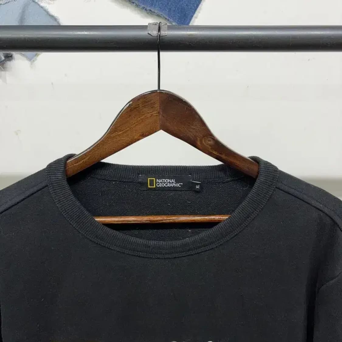 (105) 내셔널지오그래픽 캐주얼 기모 자수 맨투맨 긴팔 티 상품이미지2