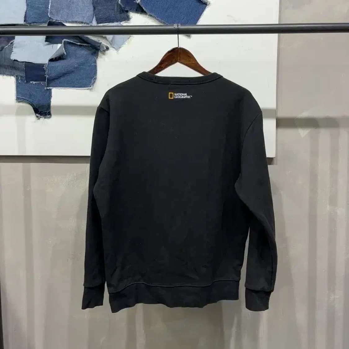 (105) 내셔널지오그래픽 캐주얼 기모 자수 맨투맨 긴팔 티 상품이미지4