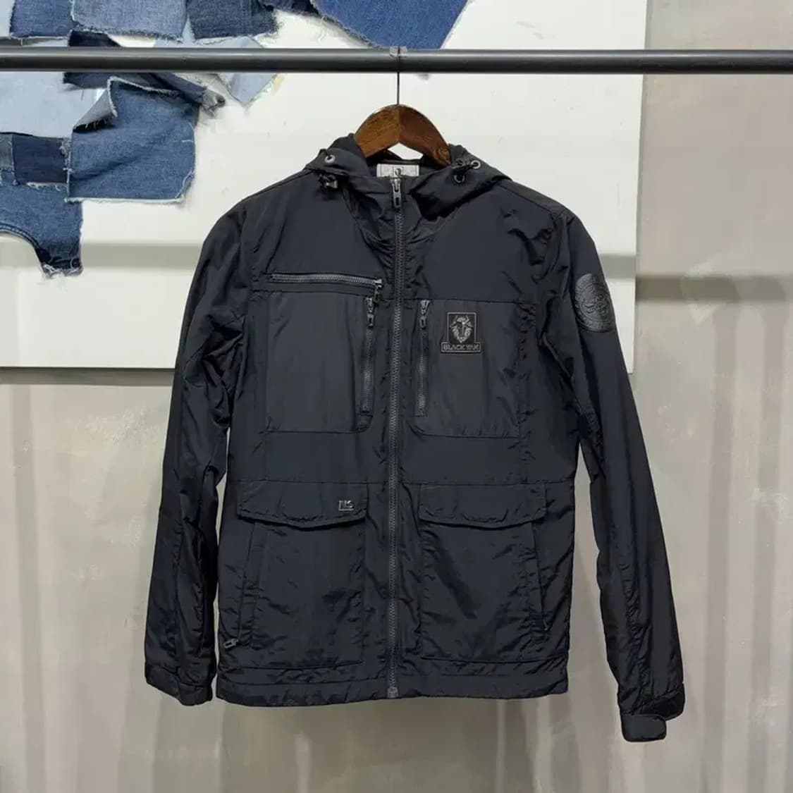 (85) 블랙야크 여성 등산 아웃도어 후드 바람막이 자켓 상품이미지1