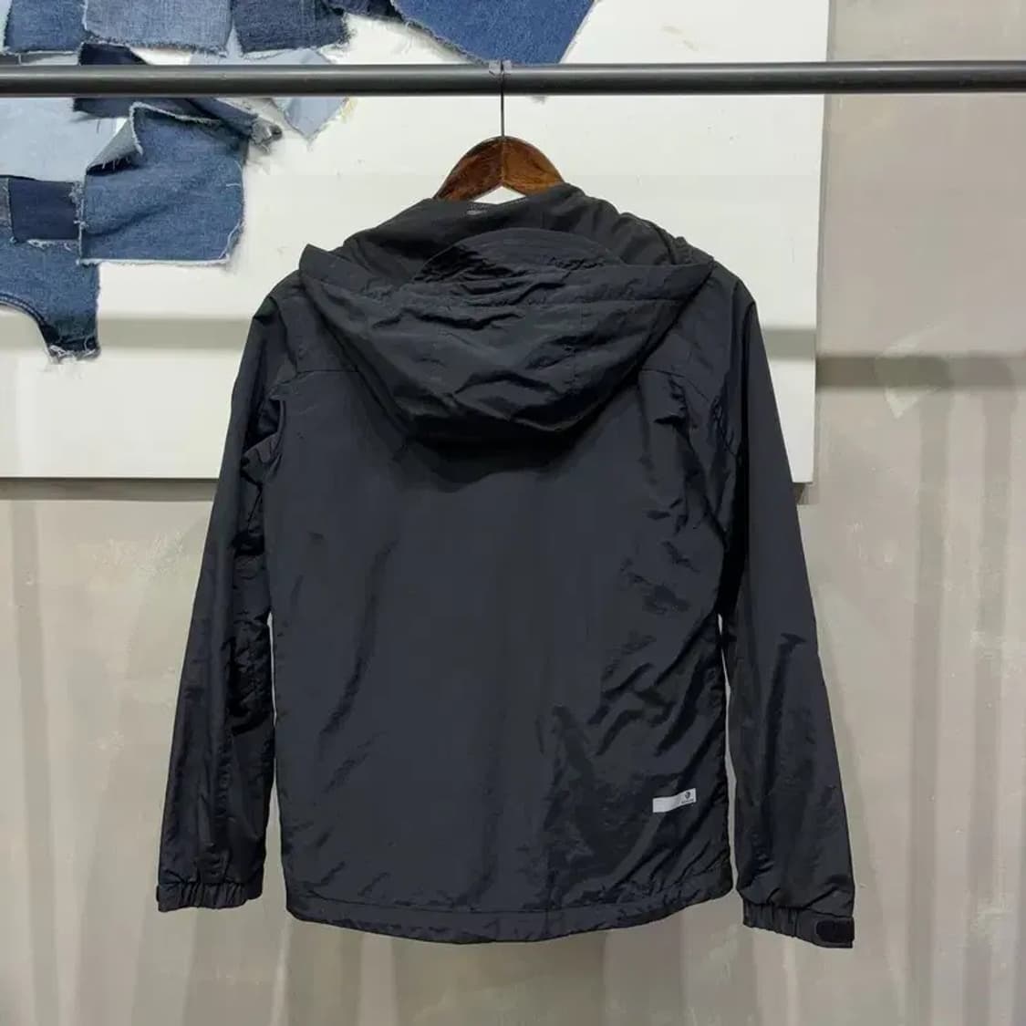 (85) 블랙야크 여성 등산 아웃도어 후드 바람막이 자켓 상품이미지4