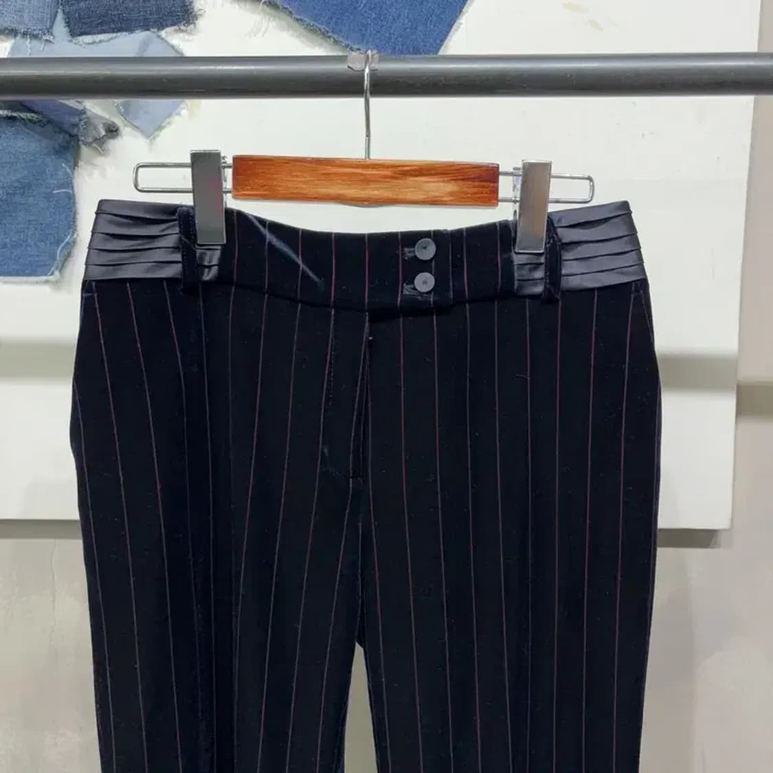 (28인치) 지오송지오 여성 캐주얼 투버튼 벨벳 스트라이프 바지 팬츠 상품이미지2