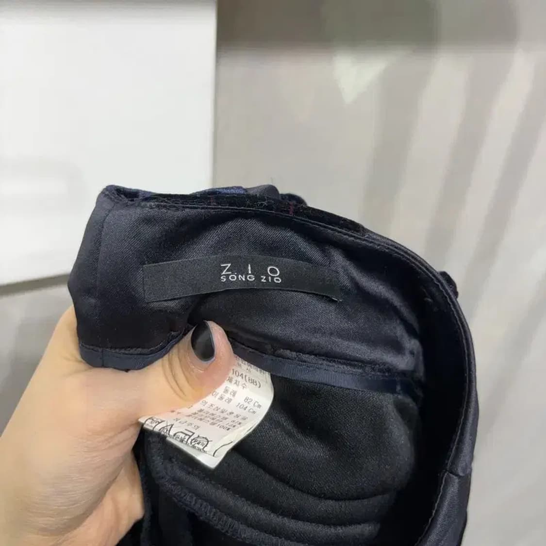 (28인치) 지오송지오 여성 캐주얼 투버튼 벨벳 스트라이프 바지 팬츠 상품이미지5