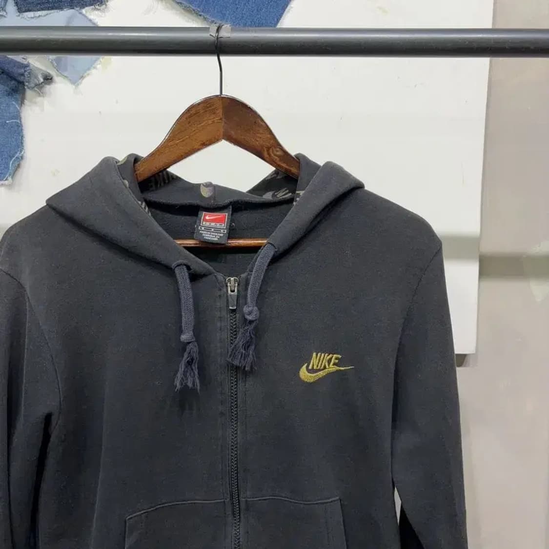(95) 나이키 여성 스트릿 캐주얼 백프린팅 후드집업 자켓 상품이미지3