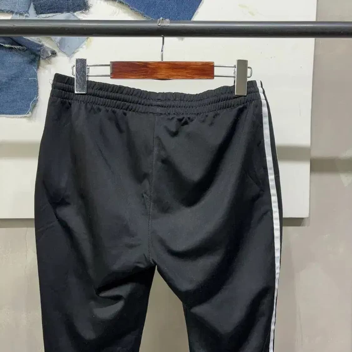 (28~30인치) 아디다스 스트릿 검흰 유로파 밴딩 트레이닝팬츠 바지 상품이미지4