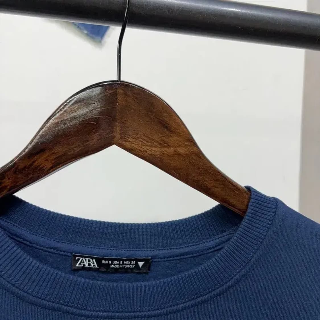 (90) 자라 ZARA 여성 캐주얼 프린팅 맨투맨 긴팔 티 상품이미지2