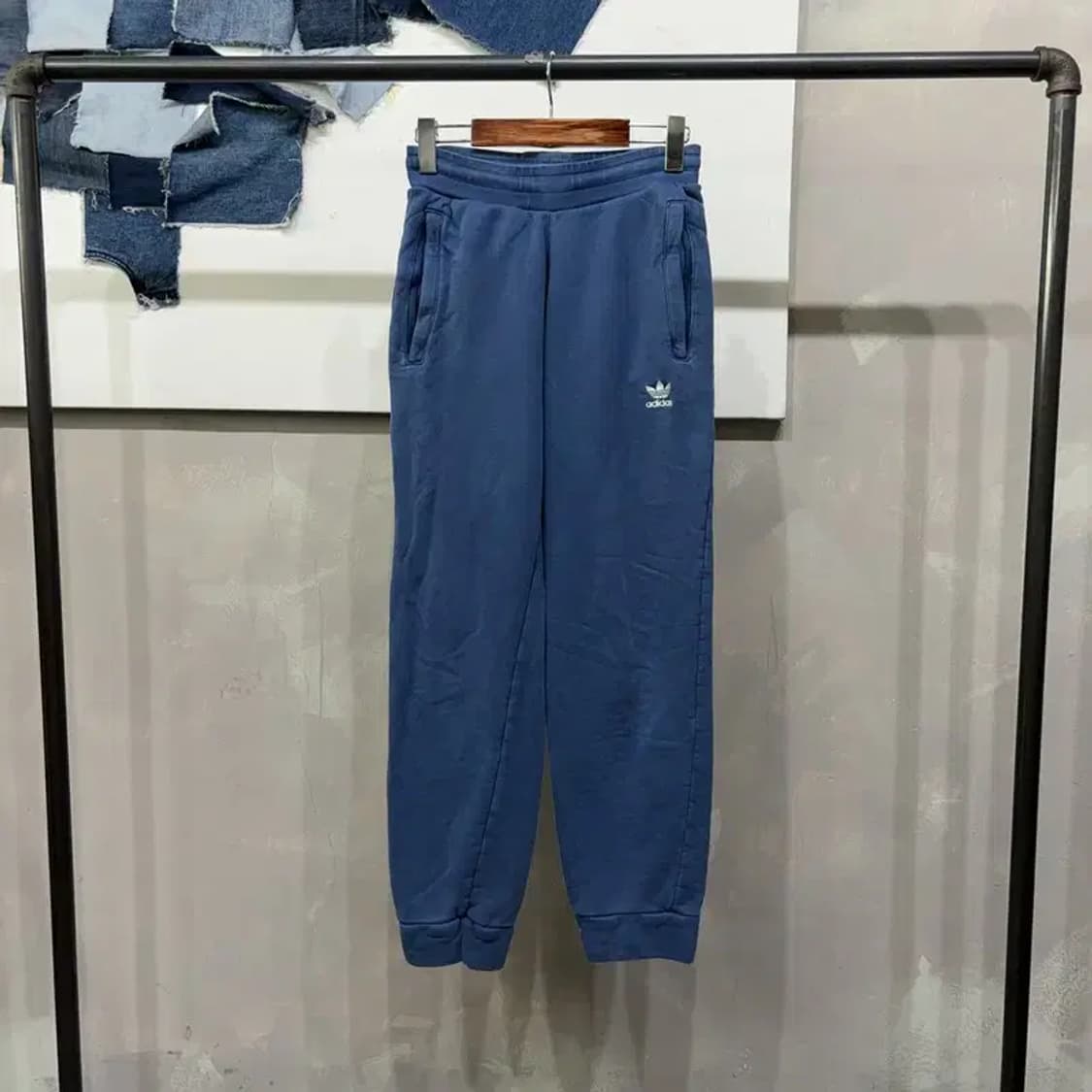 (24~26인치) 아디다스 여성 유로파 운동 조거팬츠 바지 상품이미지1