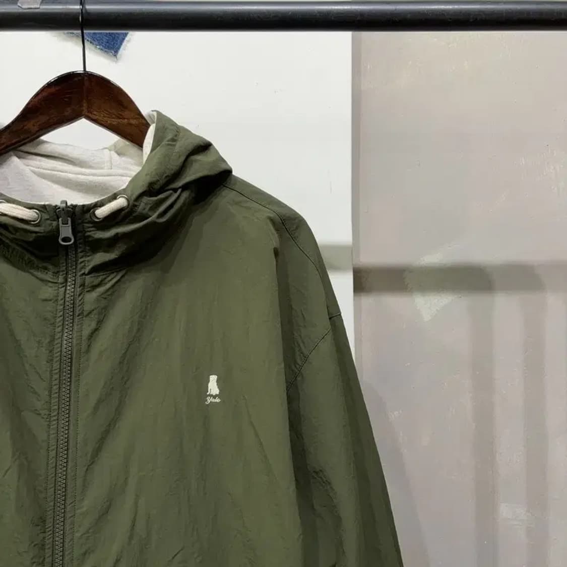 (100) 예일 스트릿 캐주얼 리버시블 바람막이 후드집업 자켓 상품이미지4