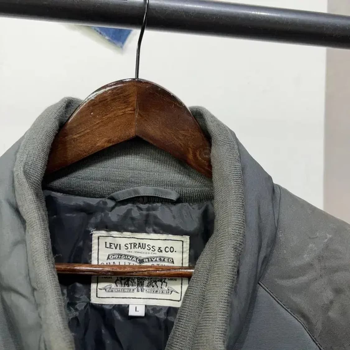 (100) 리바이스 캐주얼 구스다운 거위털 패딩 자켓 상품이미지2