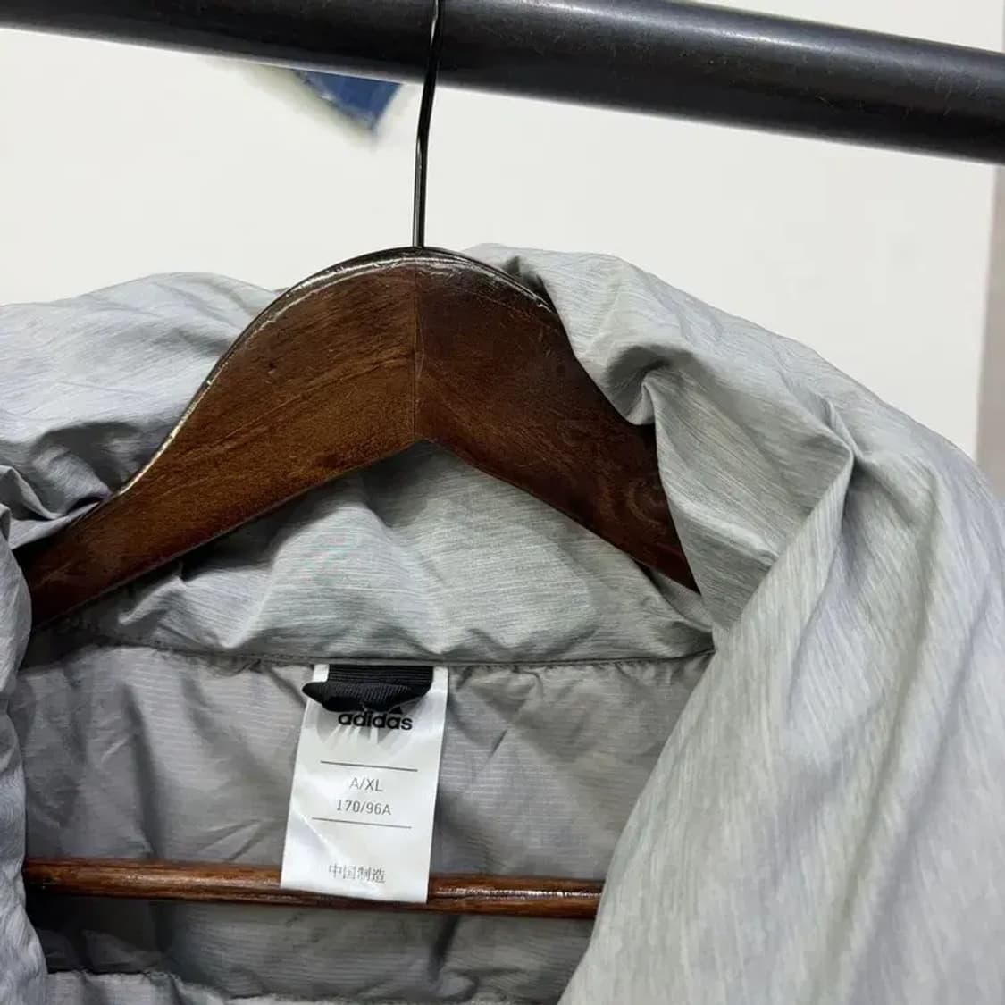 (105) 아디다스 여성 캐주얼 덕다운 오리털 후드 패딩 자켓 상품이미지2